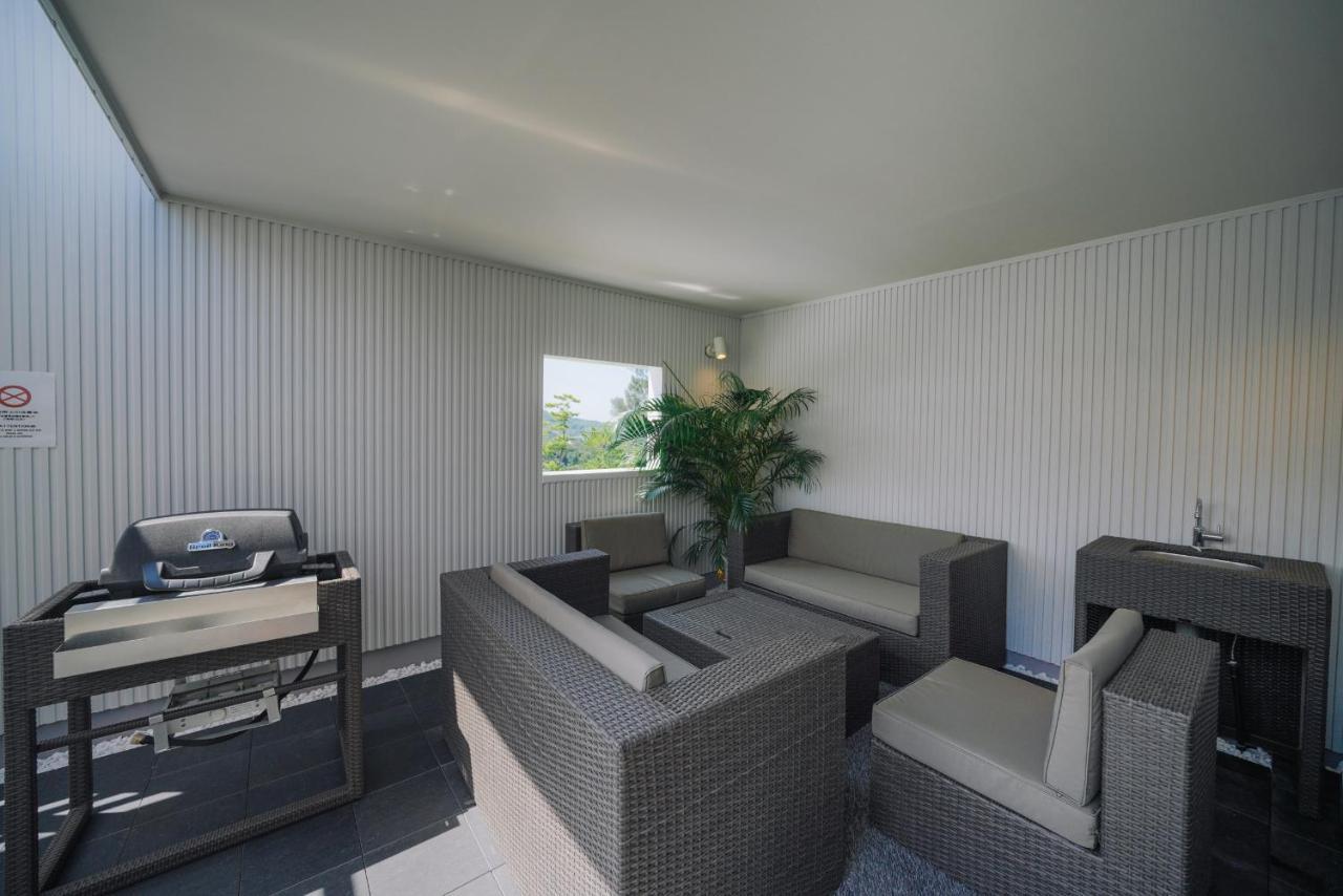 Colors By Relapool Villa *
